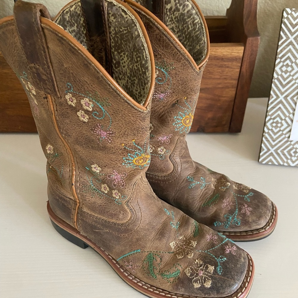 Girls Shyanne boots